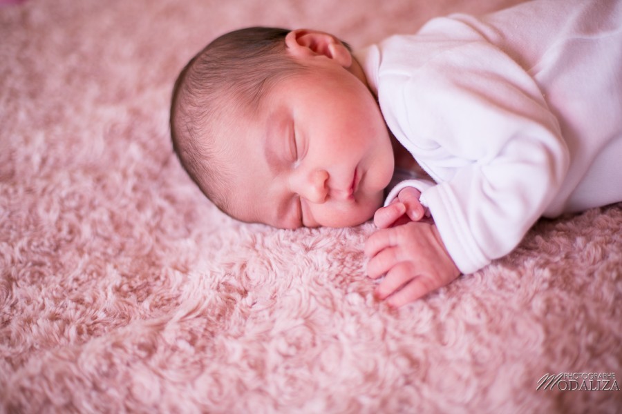 photo bébé new born baby girl rose bordeaux gironde by modaliza photographe 6