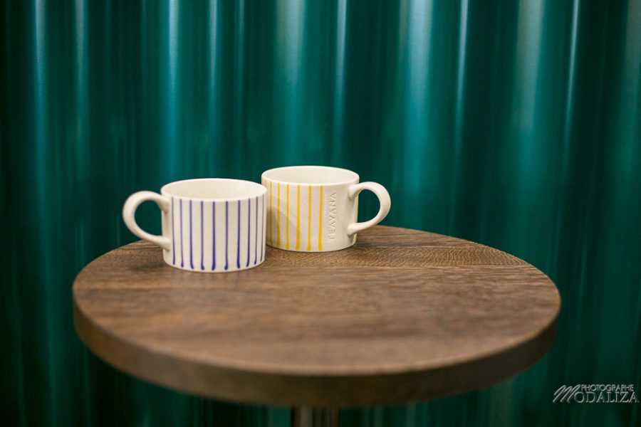 photographe-blogueuse-inauguration-ouverture-nouveau-starbucks-bordeaux-quai-des-marques-coffee-tasse-cafe-noel-by-modaliza-photo-13