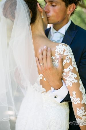 photo mariage wedding robe dentelle couple cocktail chateau grignols domaine dame blanche gironde by modaliza photographe-46