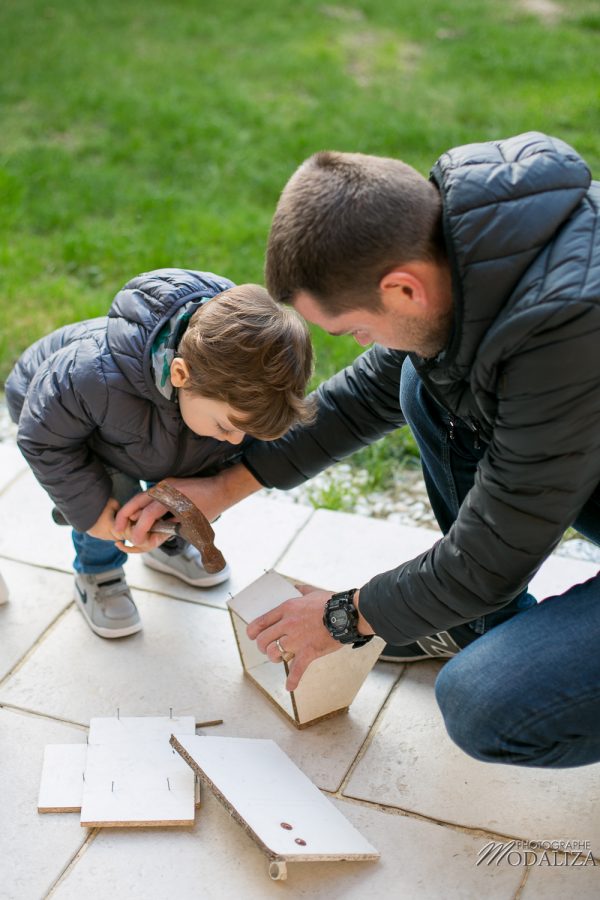 photographe maman blogueuse diy cabane oiseau activite enfant papa bricolage daddy boy activity bird house bordeaux by modaliza photo-8667