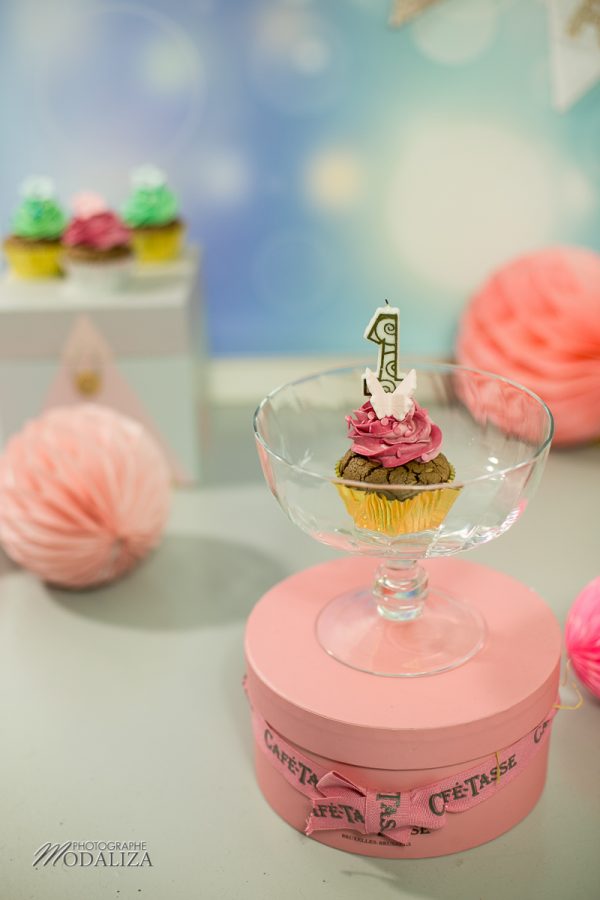 photographe anniversaire cake smash bordeaux gironde studio photo cupcakes petite fille girl poupee by modaliza photographe-6842
