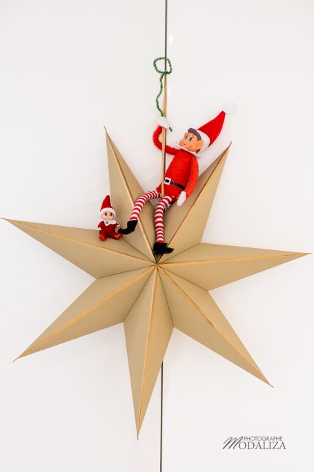 lutin de noel farceur acrobates