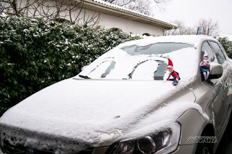 lutin de noel farceur voiture cars neige